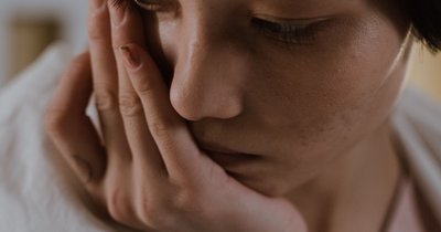 Psychosomatische Symptome bei Depression erkennen