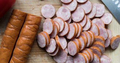 Bratwurst bei Diabetes Typ 2: Geeignet