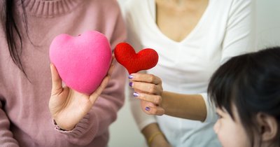 Symptome Herzinfarkt Frauen nach Alter